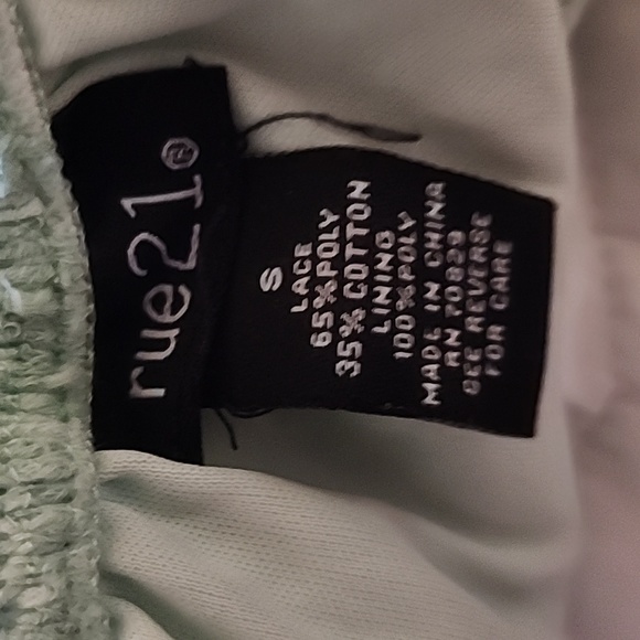 Rue21 brand small summer dress - Picture 3 of 5